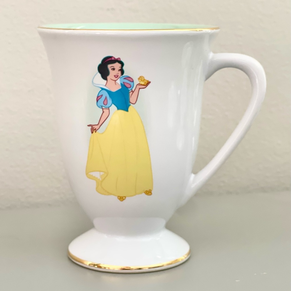 Vintage Snow White and the Seven Dwarfs "Some Day My Prince Will Come" Mug